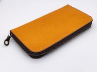 ラウンドファスナー長財布　カード22枚収用